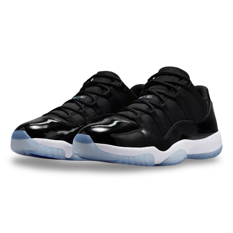 Nike Air Jordan 11 Retro Low 'Space Jam' (24)